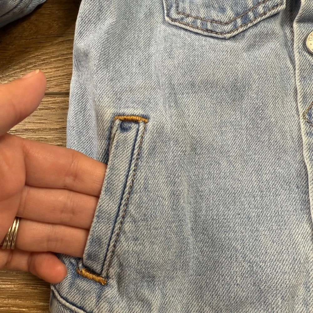 Gap x Disney Mickey Mouse Jean Jacket 5Y Snap Closure, DIsney World Disney Land